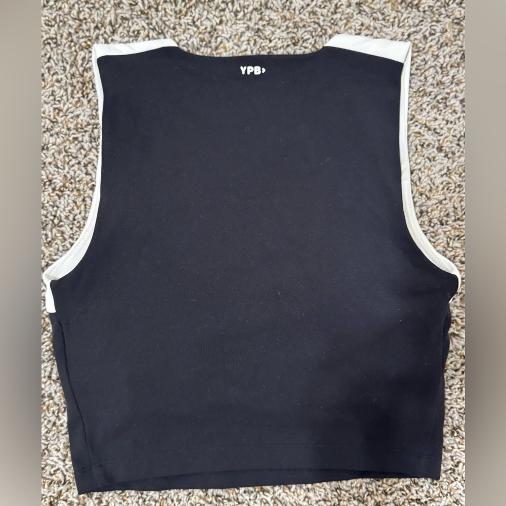 Abercrombie YPB Two-Tone Black and White Cropped Tank Small - Picture 5 of 5